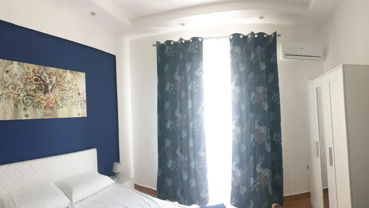Apartment Palermo Castle Zisa Italy