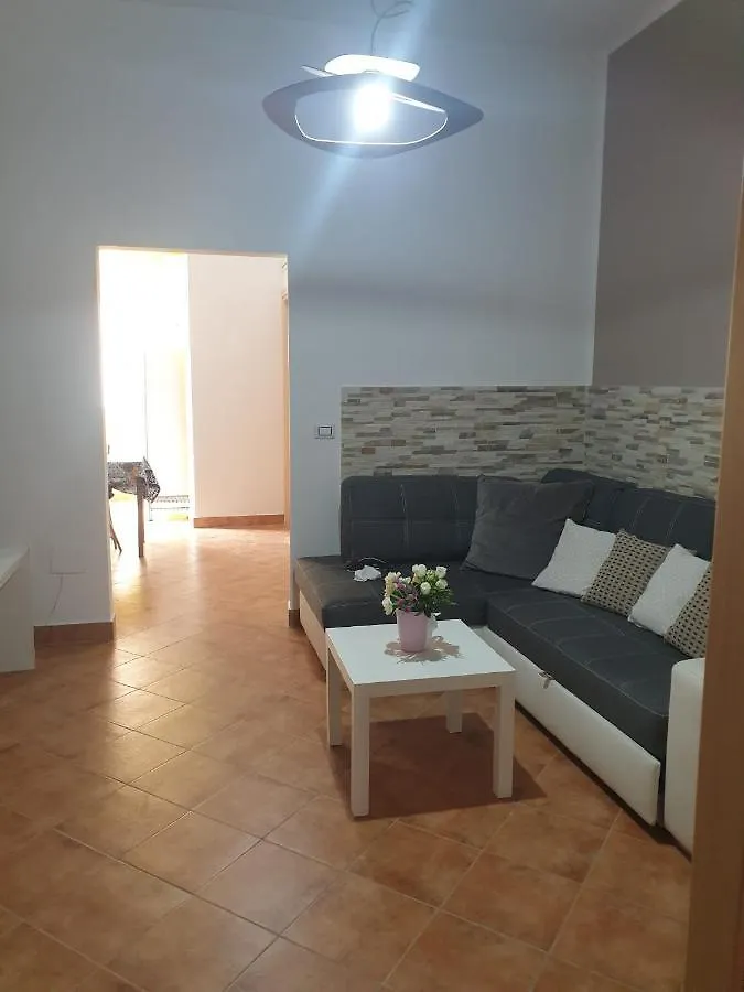 Apartment Palermo Castle Zisa 0*,